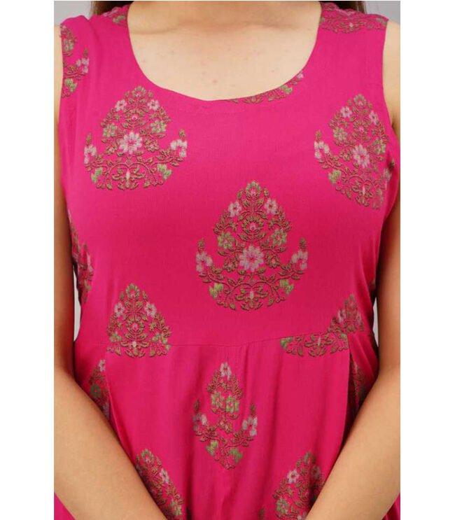 Shobha Women Floral Print Rayon Frontslit Kurta  (Pink) - Image 5